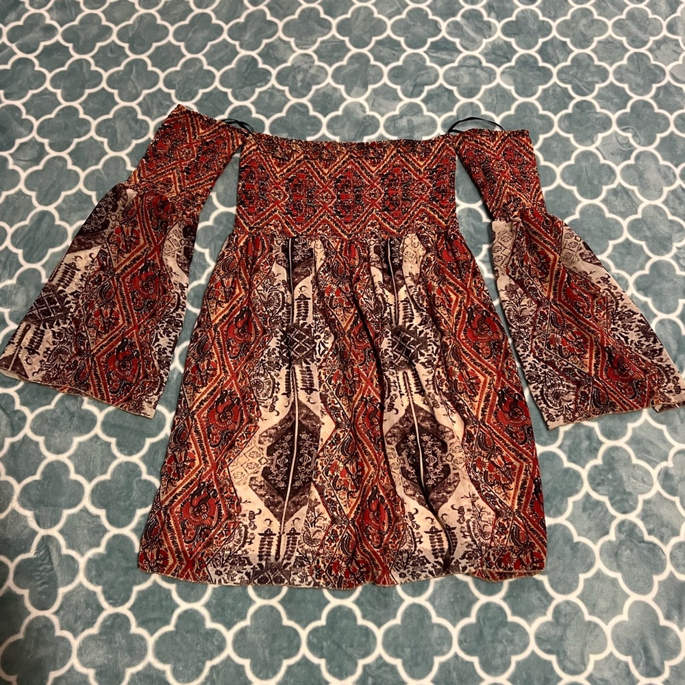 NWOT Forever 21 paisley dress